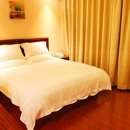 Greentree Inn Guiyang Court Street West Zhongshan Road Subway Station Business Hotel Kültér fotó