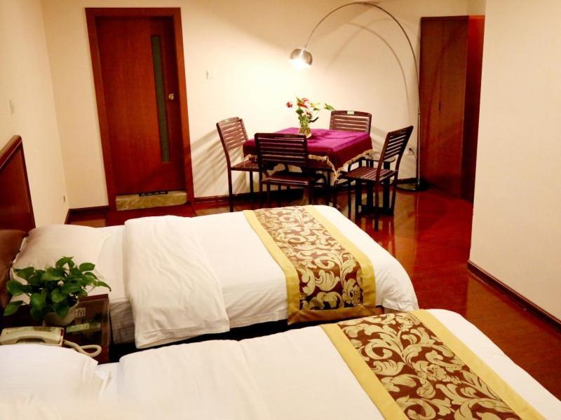 Greentree Inn Guiyang Court Street West Zhongshan Road Subway Station Business Hotel Kültér fotó