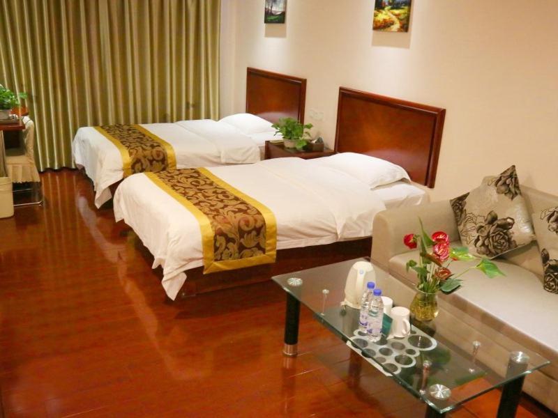 Greentree Inn Guiyang Court Street West Zhongshan Road Subway Station Business Hotel Kültér fotó