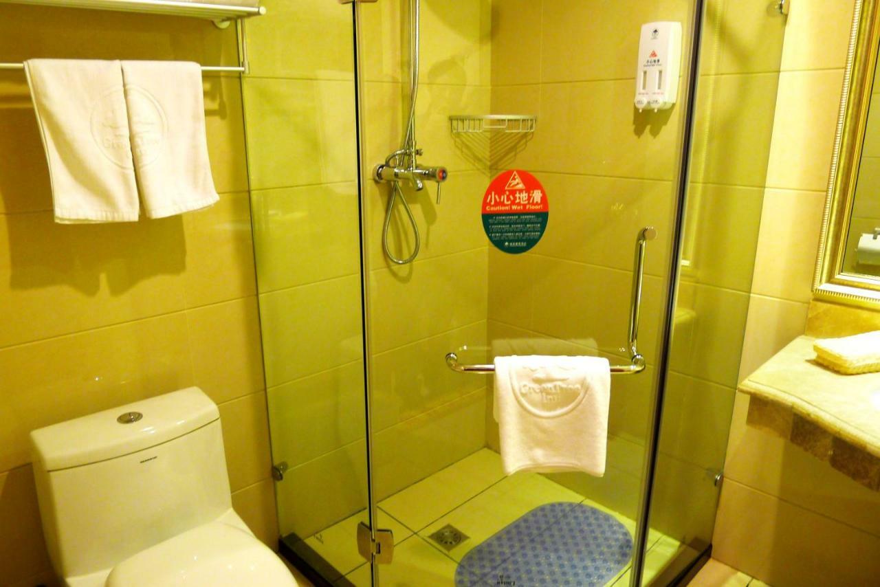Greentree Inn Guiyang Court Street West Zhongshan Road Subway Station Business Hotel Kültér fotó