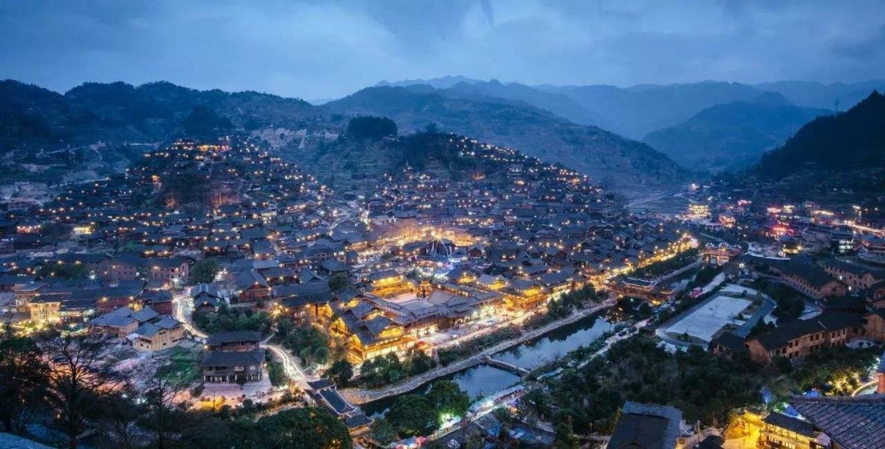 Greentree Inn Guiyang Court Street West Zhongshan Road Subway Station Business Hotel Kültér fotó