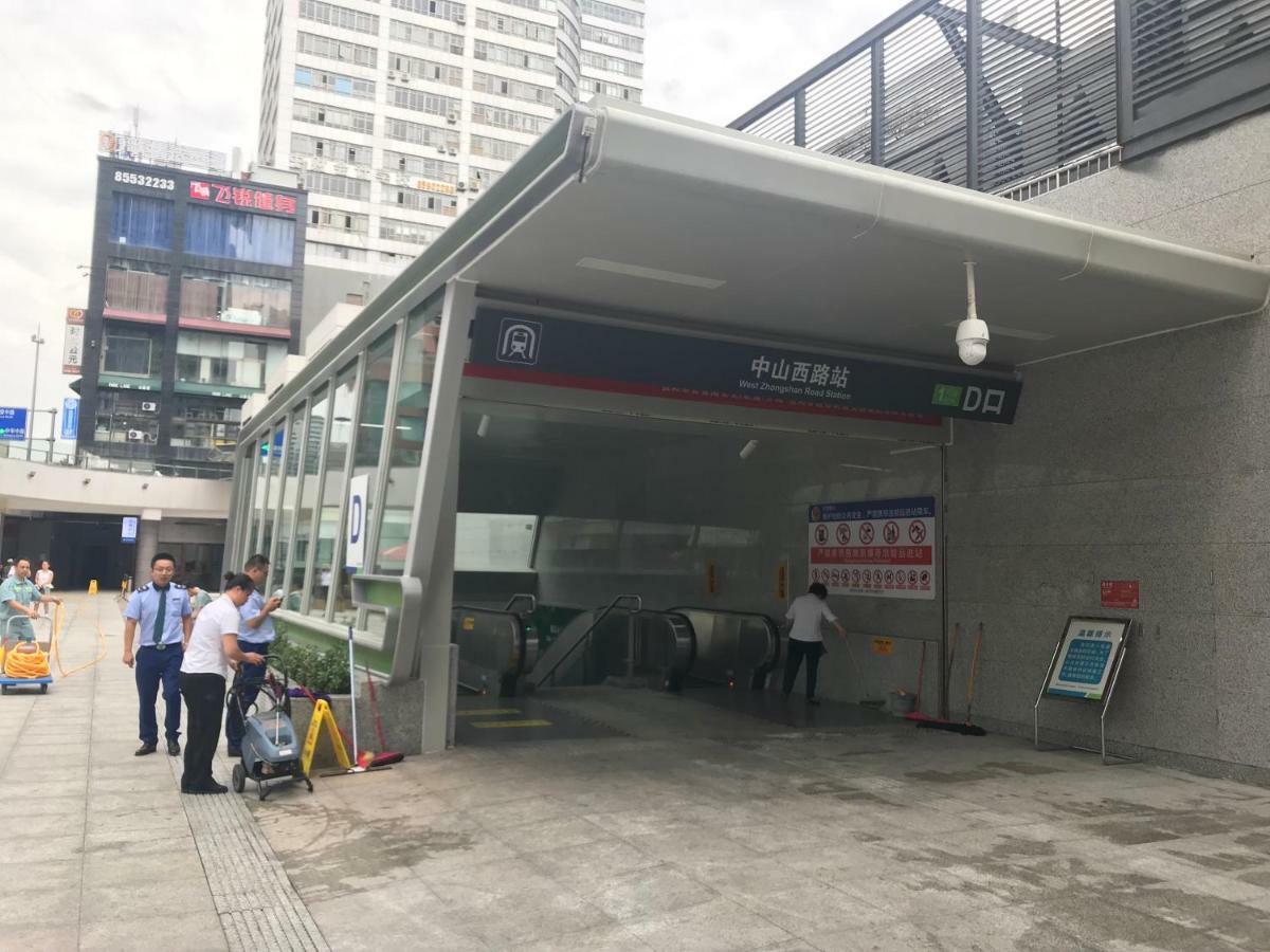 Greentree Inn Guiyang Court Street West Zhongshan Road Subway Station Business Hotel Kültér fotó